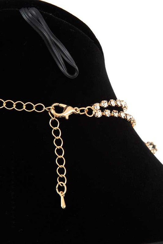 Rhinestone Paved Net Detailed Choker Necklace