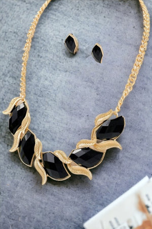 Faceted Acrylic Leaf Accent Necklace Set