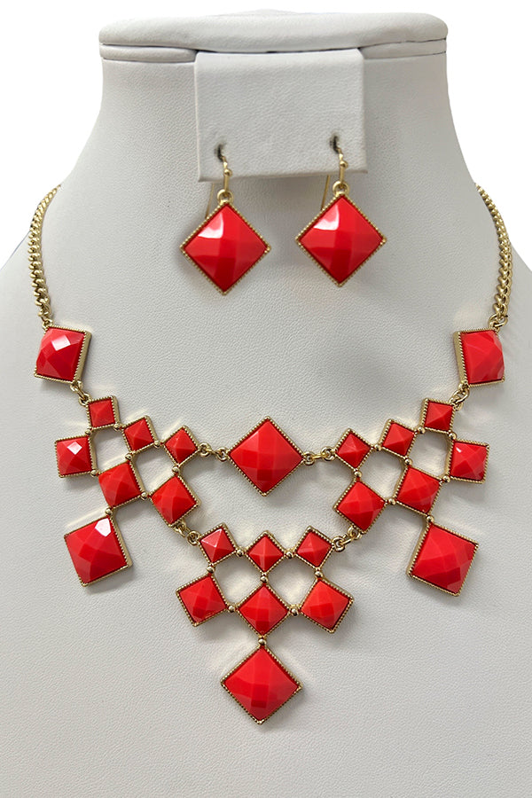Faceted Diamong Link Bib Necklace Set