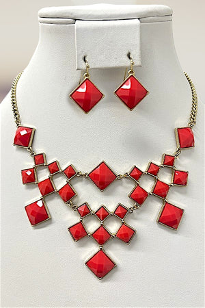 FACETED DIAMOND SHAPE GEM LINK NECKLACE AND EARRING SET