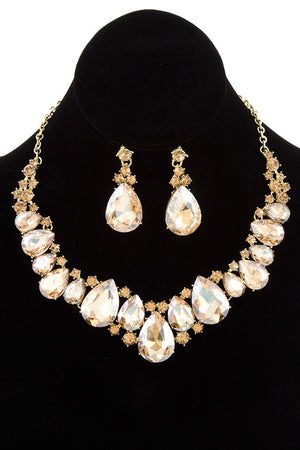 FACETED TEARDROP GEM LINK BIB NECKLACE SET