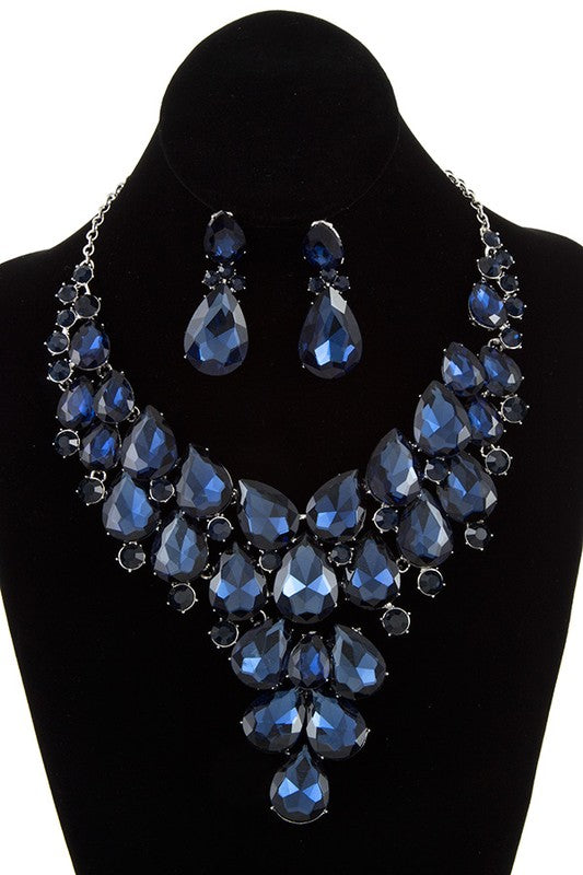 FACETED CLUSTER TEARDROP BIB STATEMENT CRYSTAL NECKLACE SET