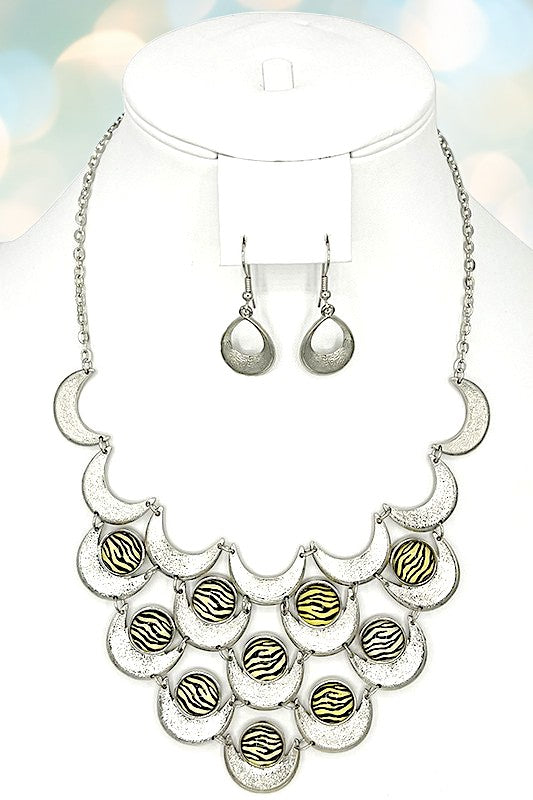 Scalloped Gem Pave Bib Necklace Set