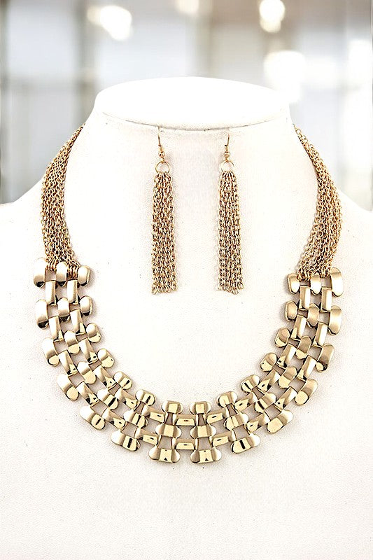 FLAT METAL LINK BIB NECKLACE SET