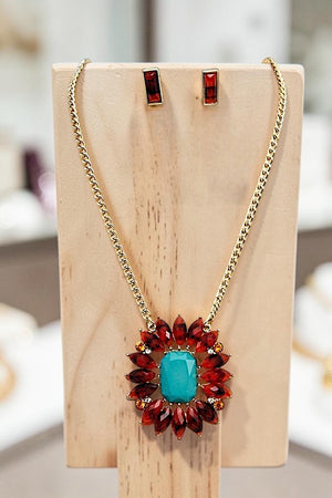 ACRYLIC FLORAL STONE PENDANT NECKLACE AND RECTANGULAR STONE STUD EARRINGS