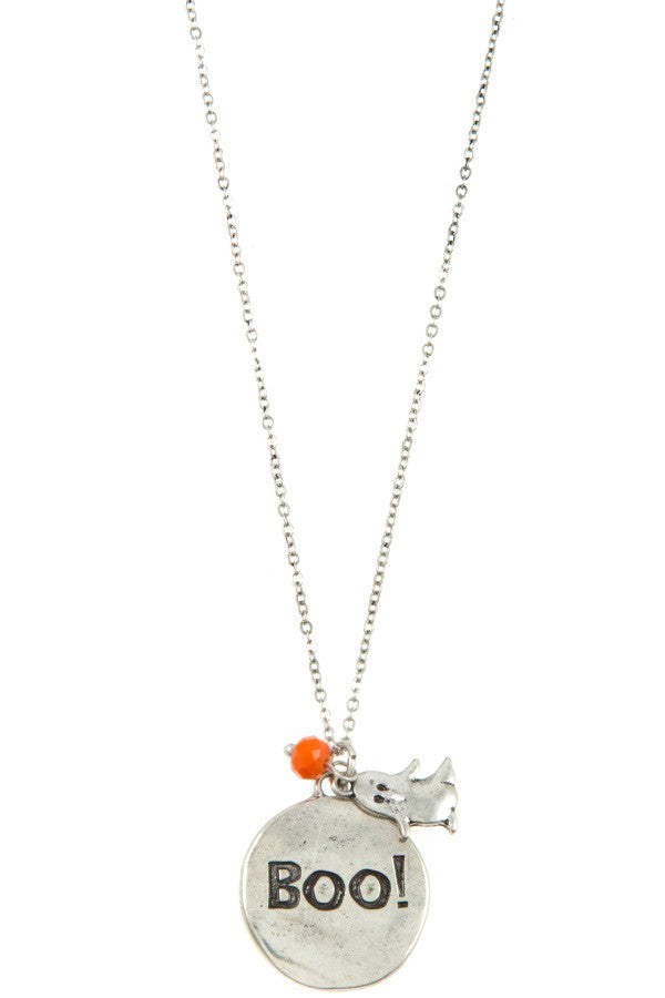 Boo Disk Pendant Necklace Set