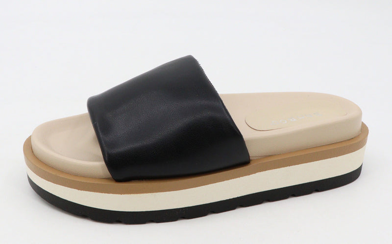 Comfy, Soft and Casual Design Slip On