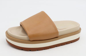 Comfy, Soft and Casual Design Slip On