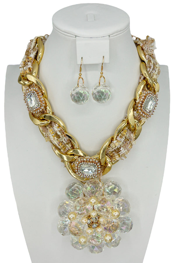 Woven Chain Cluster Floral Pendant Necklace Set