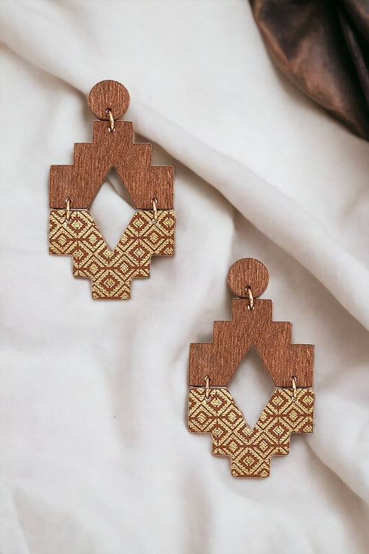 Wooden Link Dangle Earring