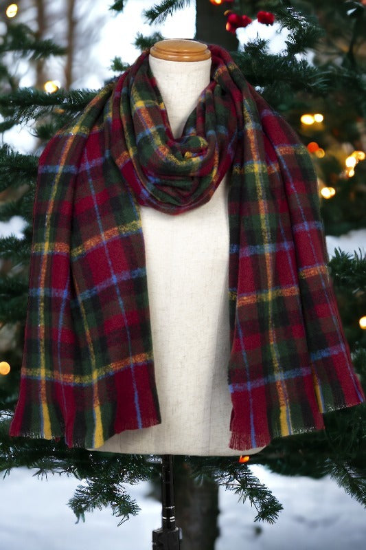 Checkered Pattern Fringe End Trim Oblong Scarf