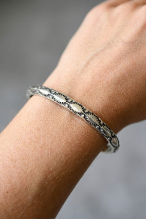 WESTERN DESIGN ETCHED CUFF BRACELET