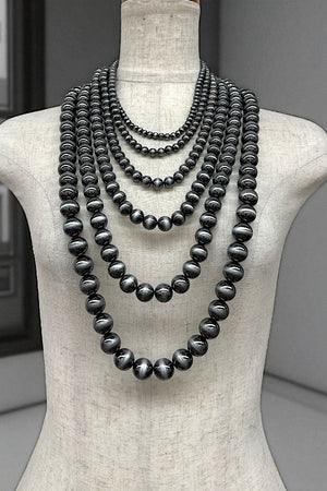 WESTERN LAYERED NAVAJO PEARL NECKLACE