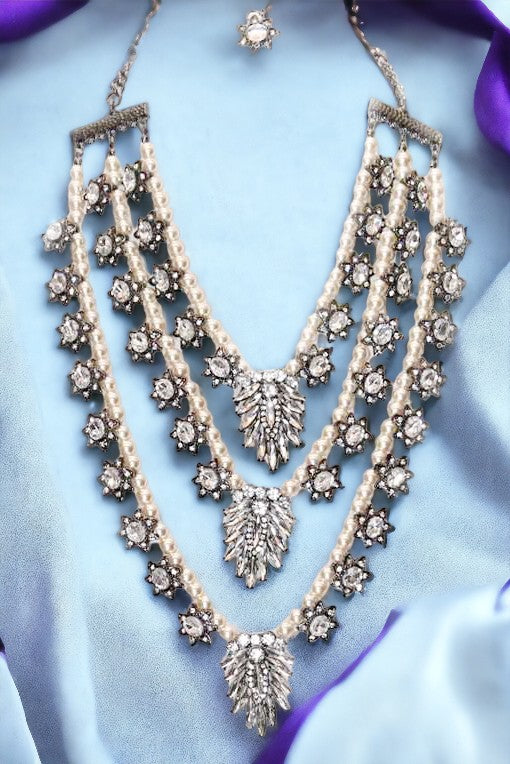 Pearl Layered Floral Gem Necklace Set