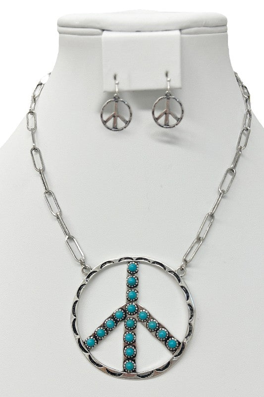 Western Peace Pendant Collar/Choker Necklace