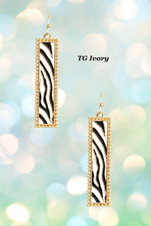 ANIMAL PRINT BAR FRAMED DANGLE EARRING