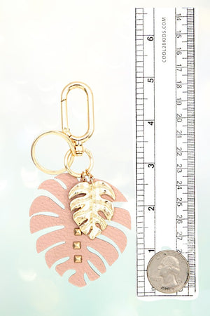 MONSTERA LEAF CUT OUT FAUX LEATHER KEYCHAIN ACCESSORY