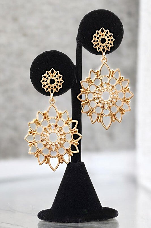 FLOWER DOUBLE LINK DANGLE EARRING