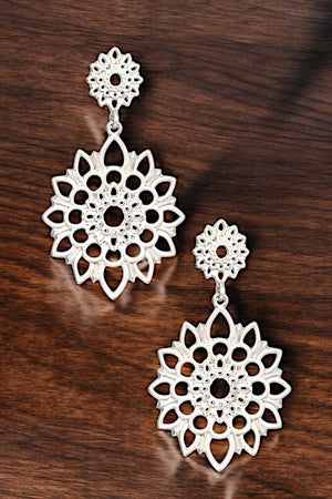 FLOWER DOUBLE LINK DANGLE EARRING