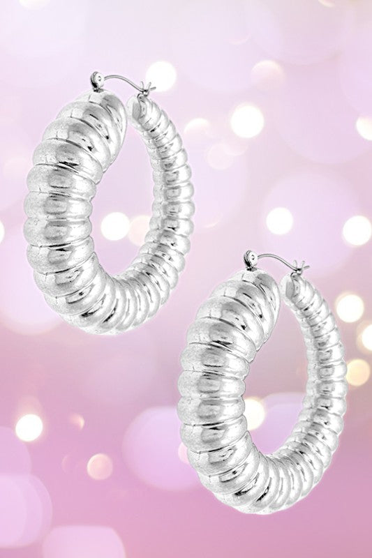 CHUNKY HOOP EARRING