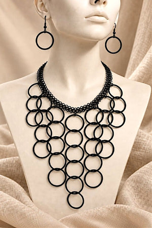 ETCHED MULTI RING LINK NET STATEMENT NECKLACE EARRING SET