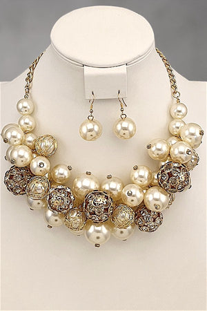PEARL CLUSTER ORNATE NECKLACE EARRING SET