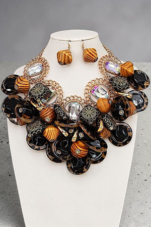 FACETED WOOD BEAD CLUSTER STATEMENT BIB NECKLACE EARRING SET