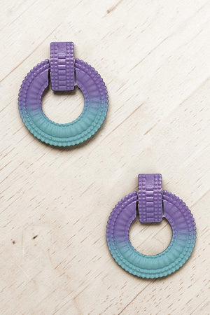 LINE ETCHED ROUND DROP EARRING