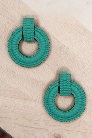LINE ETCHED ROUND DROP EARRING