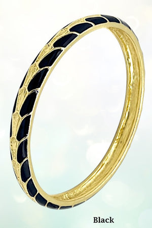 GEO PATTERN BANGLE BRACELET