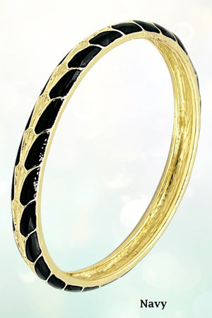 GEO PATTERN BANGLE BRACELET