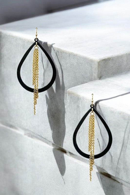 Teardrop Chain Link Dangle Earring