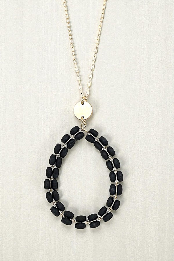 WOOD BEAD TEARDROP PENDANT LONG NECKLACE