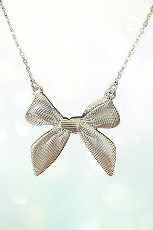 TEXTURED RIBBON PENDANT NECKLACE SET