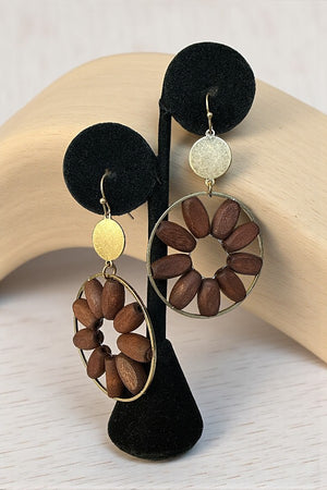 ROUND FRAMED WOOD FLORAL LINK DANGLE EARRING