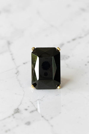 LARGE FACETED BLACK RECTANGULAR GEMSTONE STRETCH RING