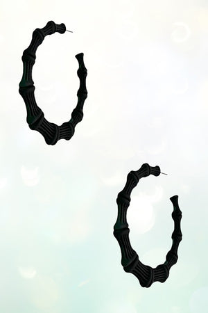 BAMBOO LINE DETAIL LARGE SEMI HOOP EARRING