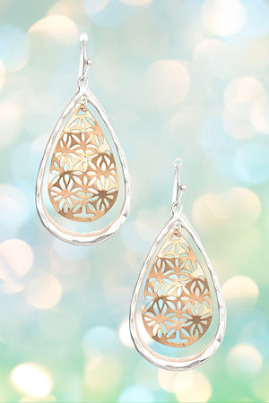 HAMMERED CUT OUT TEARDROP EARRING