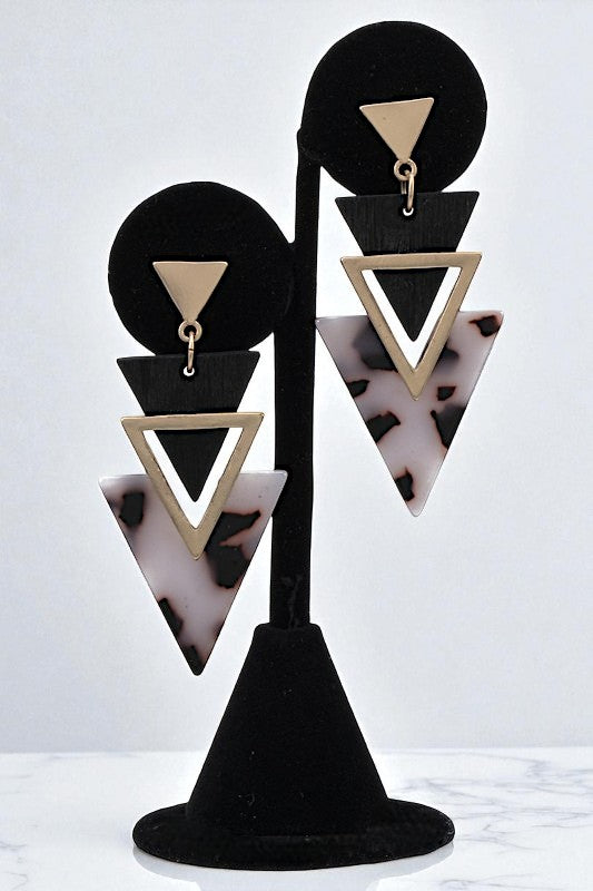 ACETATE WOOD TRIANGLE LINK DROP EARRING