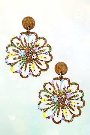 FLORAL CUT OUT WOOD DANGLE EARRING