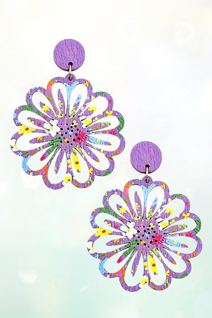 FLORAL CUT OUT WOOD DANGLE EARRING