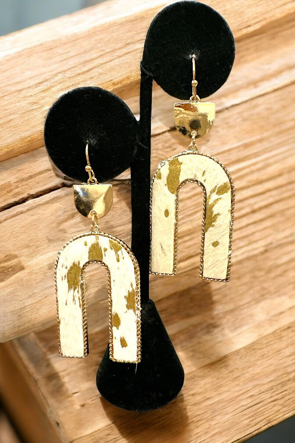 U Shape Gold Accent Dangle Earring