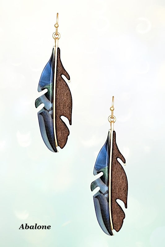 WOOD AND ACETATE DANGLE FEATHER EARRING