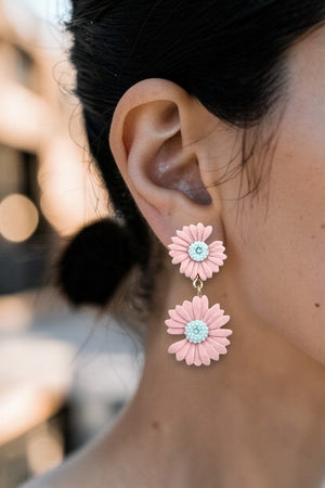 DOUBLE DAISY LINK DANGLE EARRING