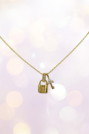 LOCK KEY PENDANT NECKLACE