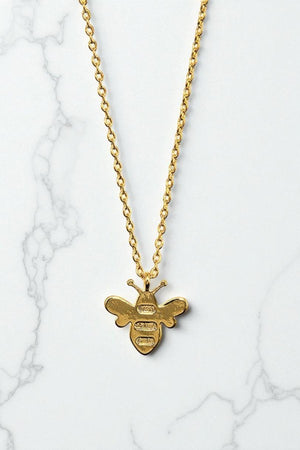BEE PENDANT NECKLACE
