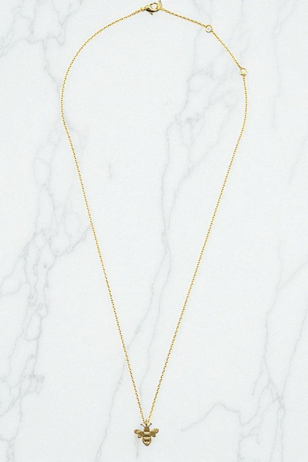 BEE PENDANT NECKLACE