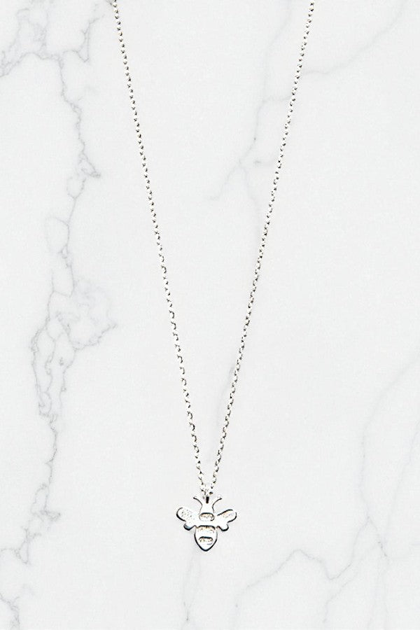 BEE PENDANT NECKLACE