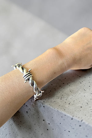 WESTERN THEME BARBED WIRE STRETCH BANGLE BRACELET