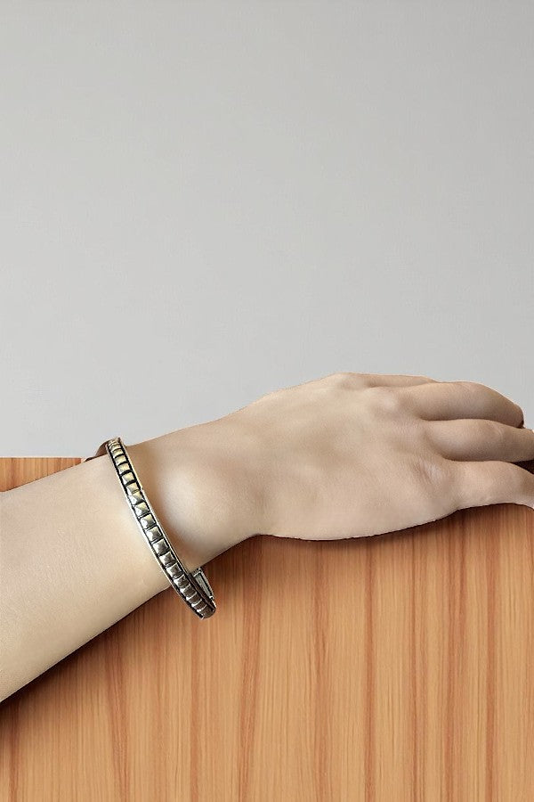 SLIM SQUARE BUBBLE STRETCH BRACELET